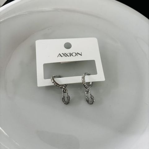 Zirkon Küpe