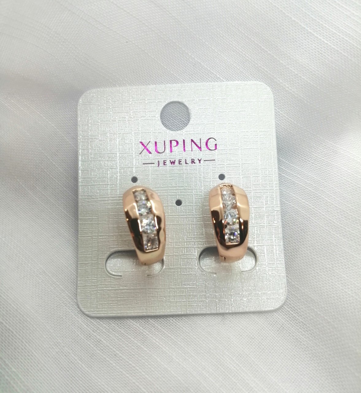 Xupıng Küpe