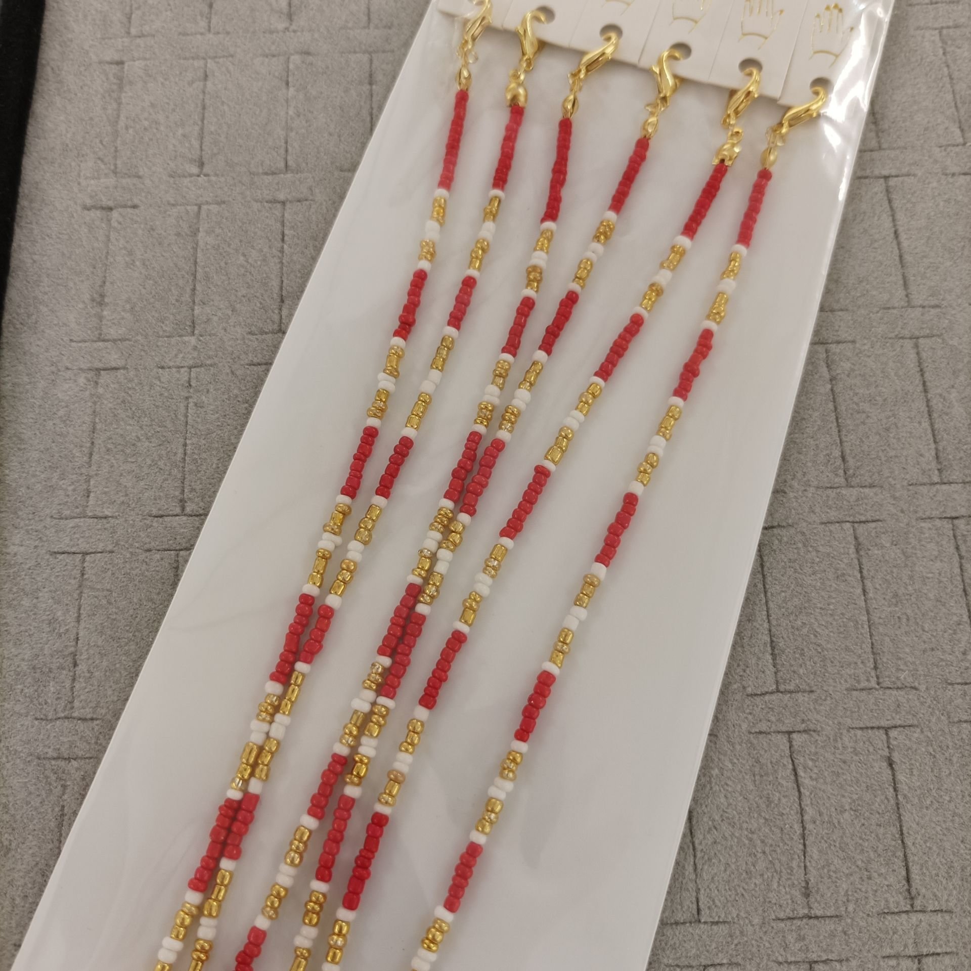 Stand BİLEKLİK (Adet Fiyatı 15 TL)(6 Adet)