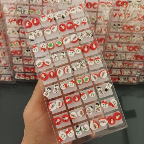 Yılbaşı Stand Küpe(Çift 5 TL)(36 Çift)