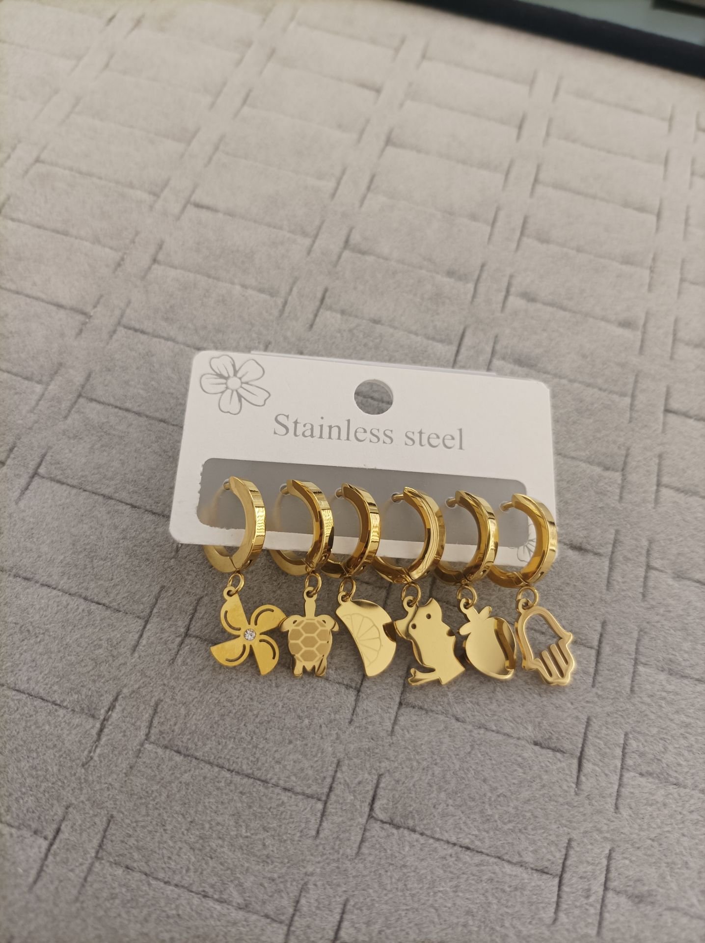 Çelik 6 lı Set Küpe