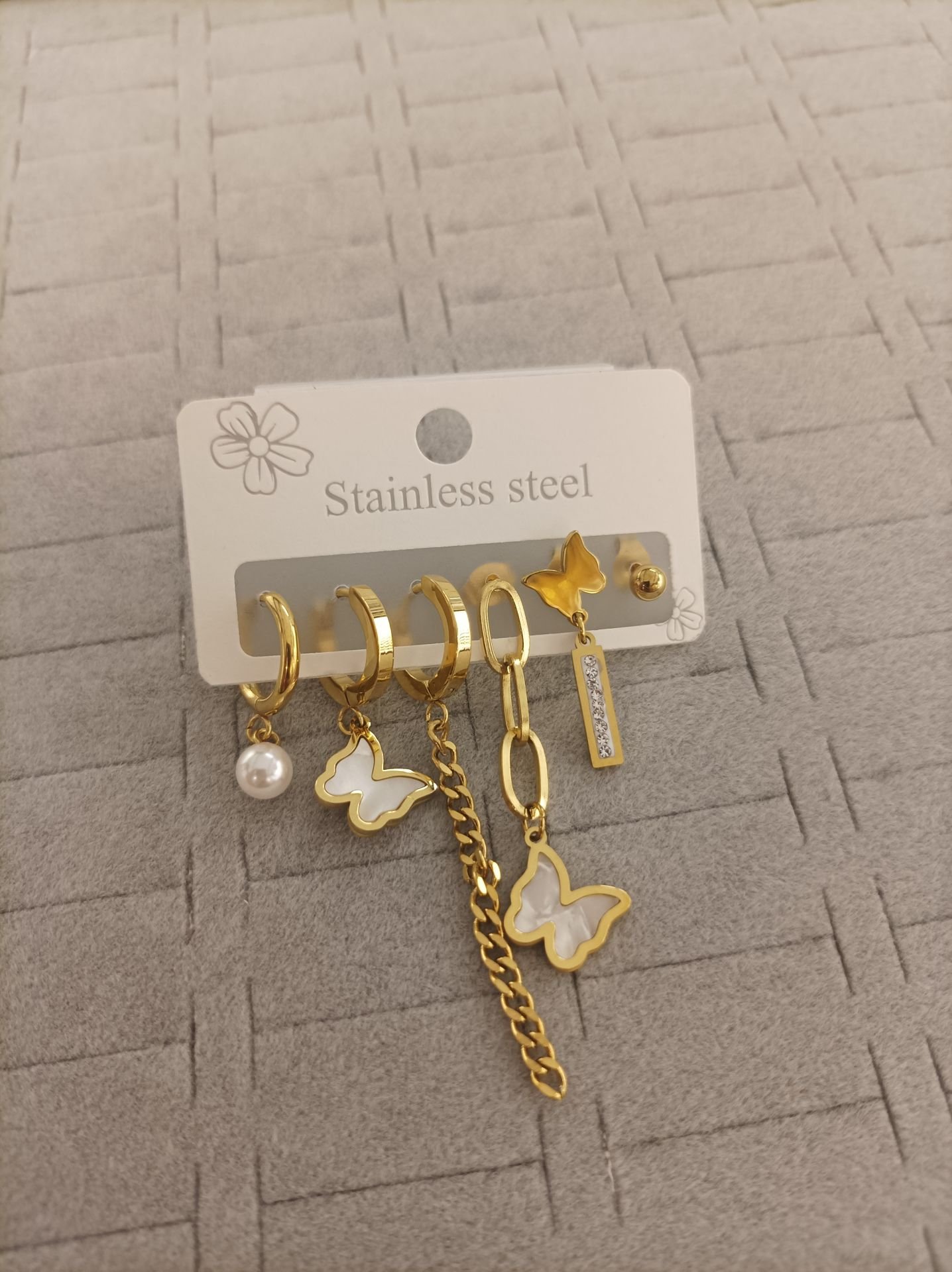 Çelik 6 lı Set Küpe