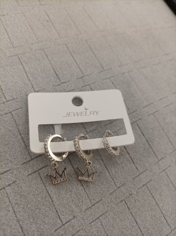 Zirkon Taşlı 3 lü Küpe