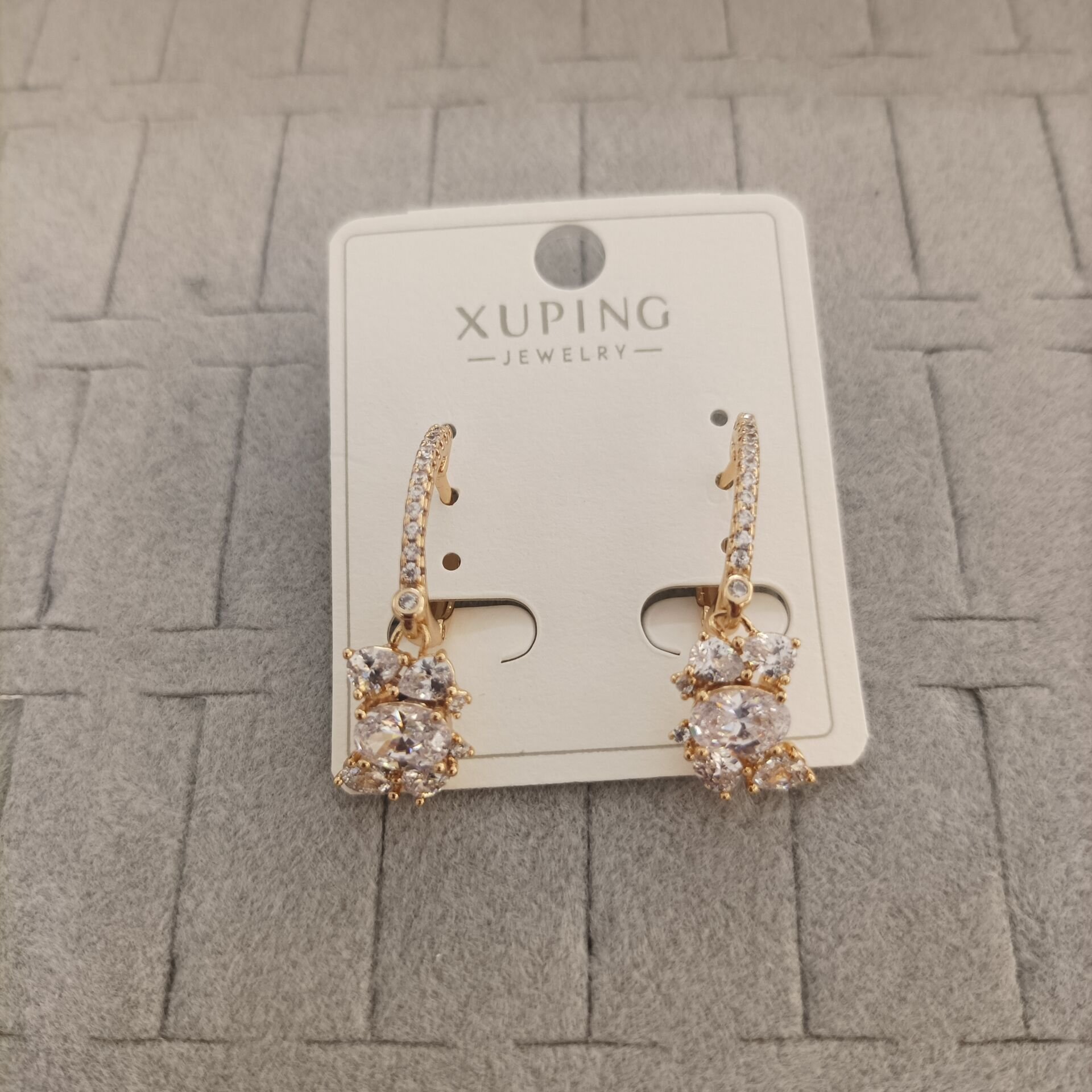 Xuping Küpe