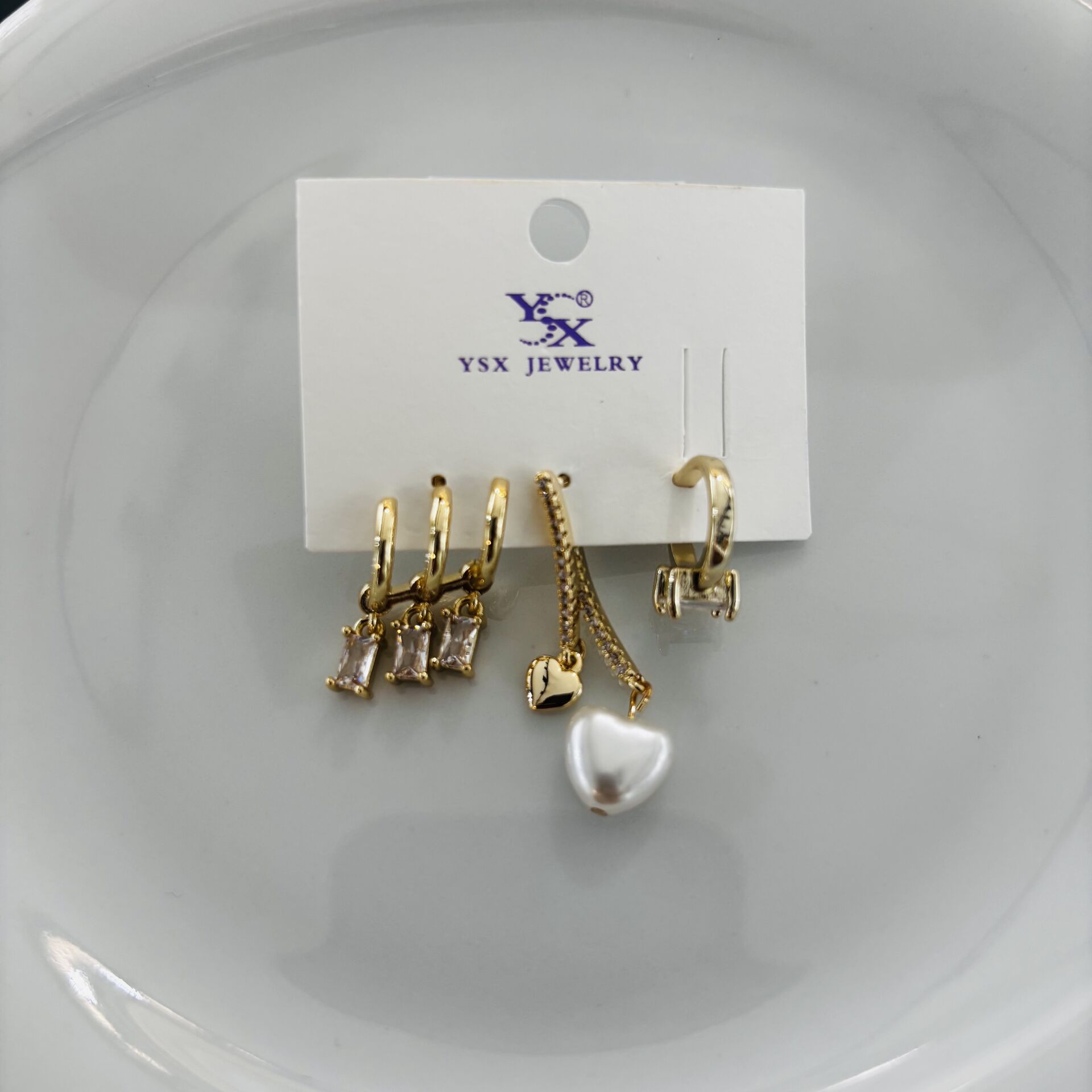YSX Küpe