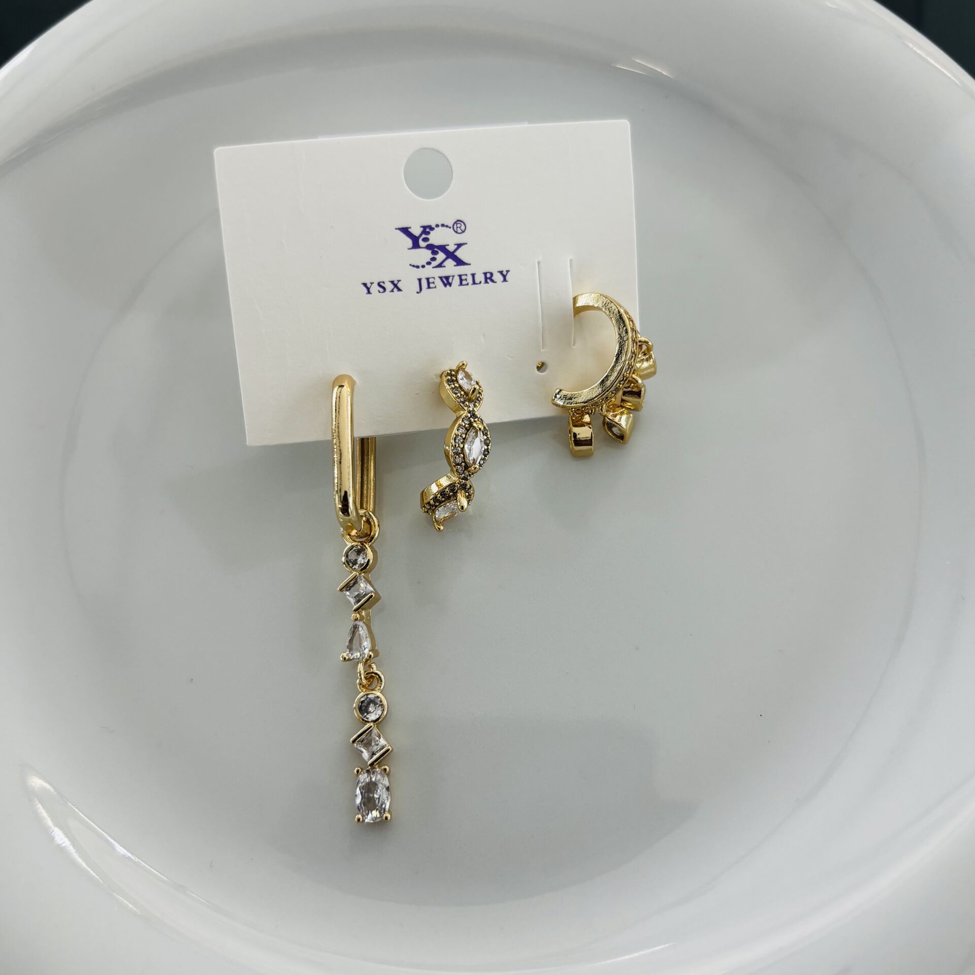 YSX Küpe