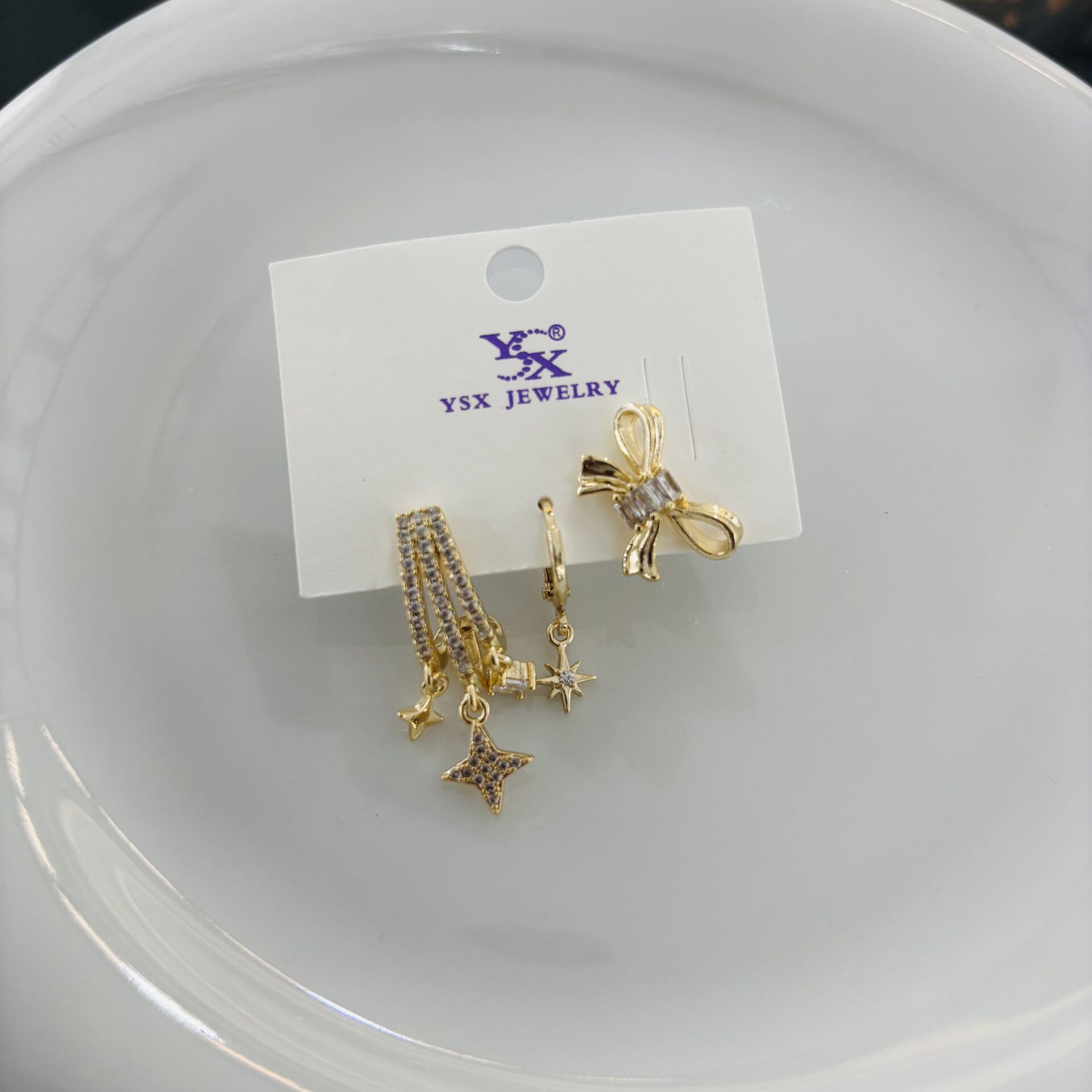 YSX Küpe