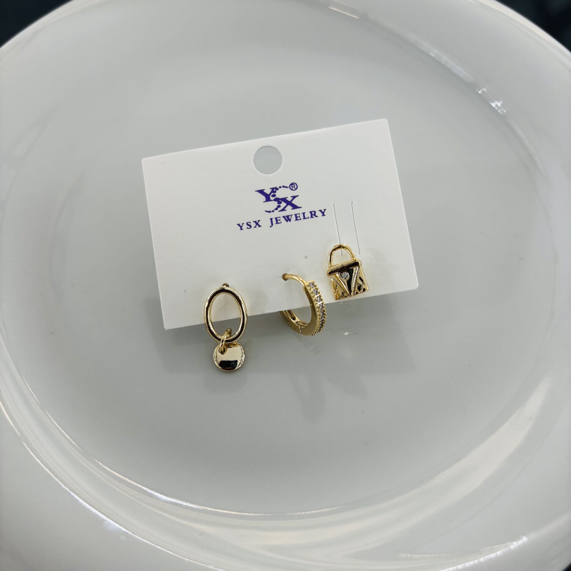 YSX Küpe