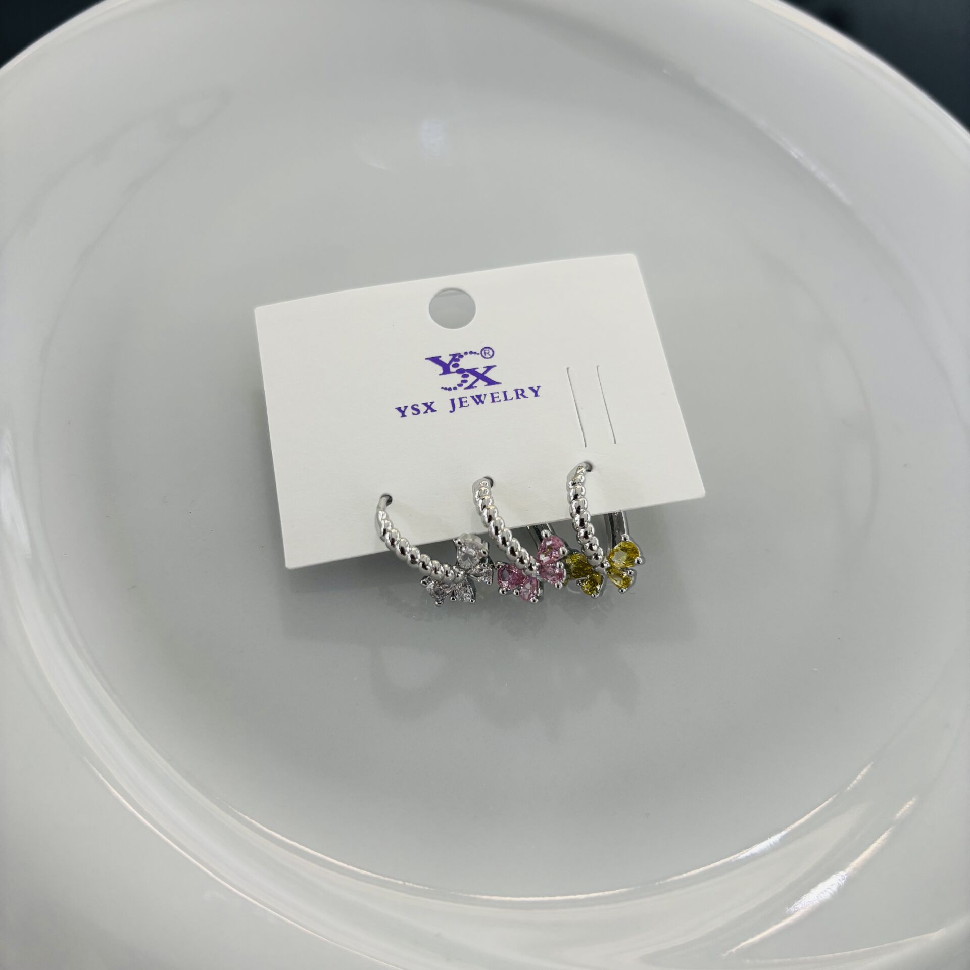 YSX Küpe