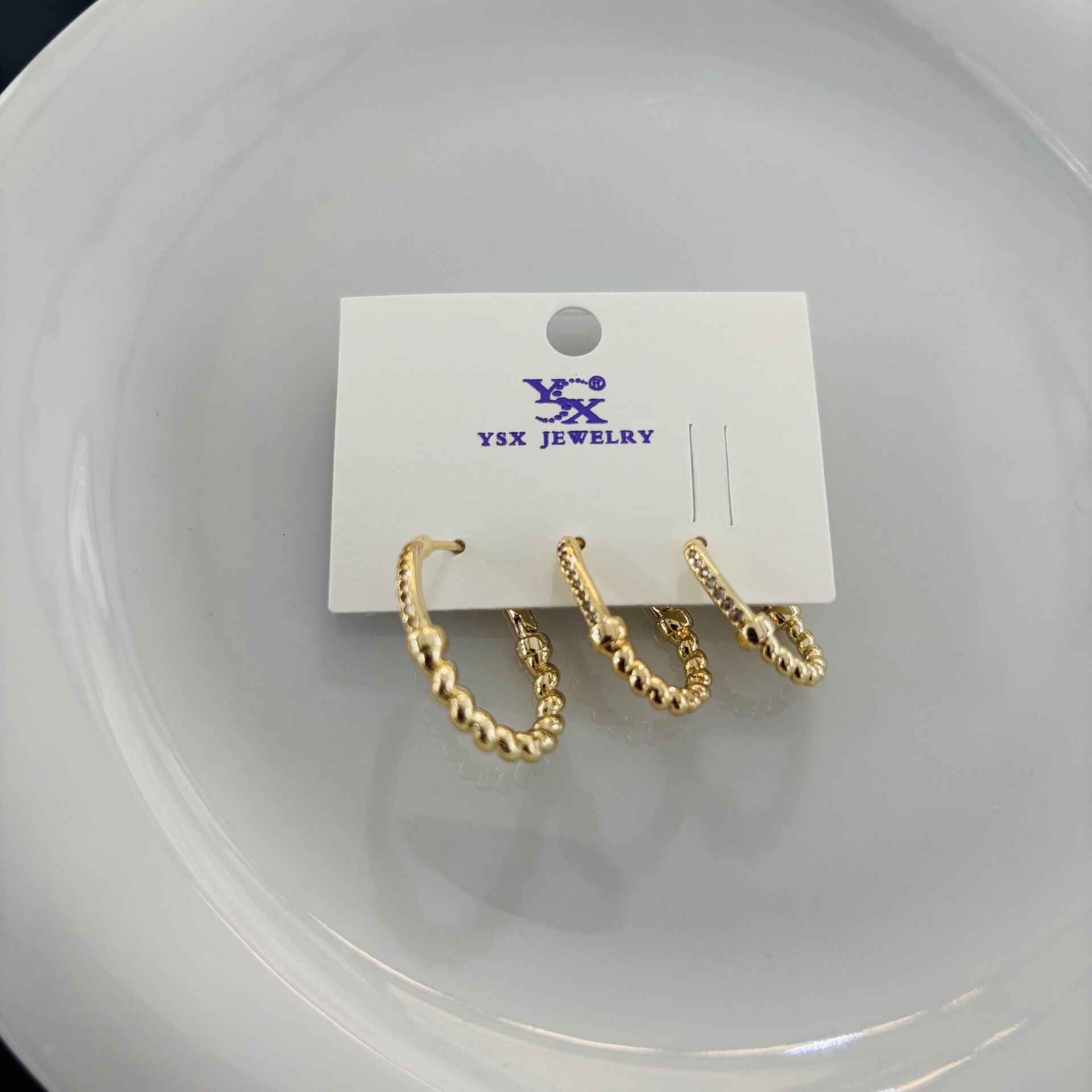 YSX Küpe